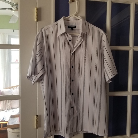 Striped shoe sleeve button up - Picture 2 of 3